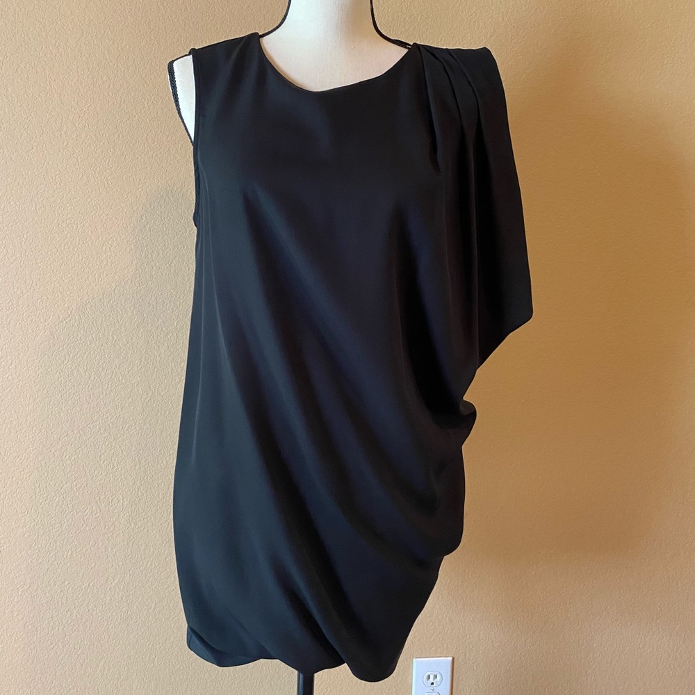 Bordeaux Los Angeles Asymmetrical Black Dress